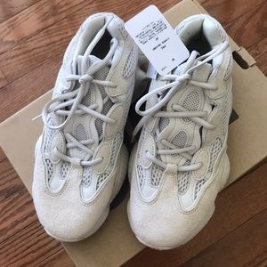 SOLD Yeezy 500 Blush
